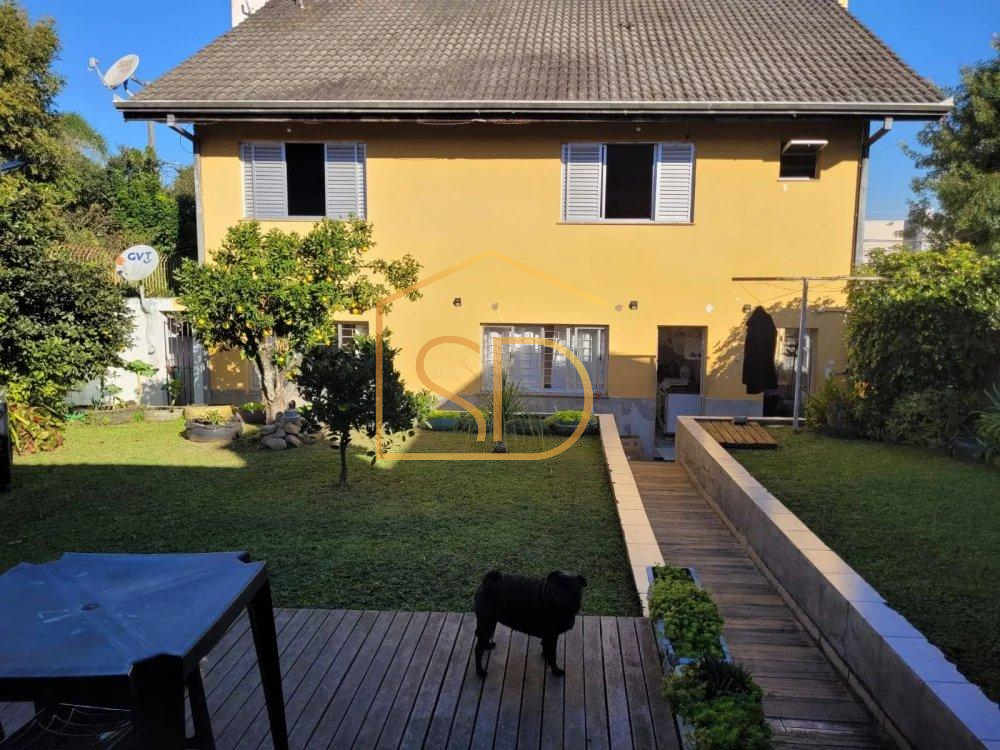 Excelente Sobrado com 4 quartos sendo 2 suítes, 200m², à venda em São José dos Pinhais, Aristocrata - ROBERTO D. ABADIE Consultor de Imóveis