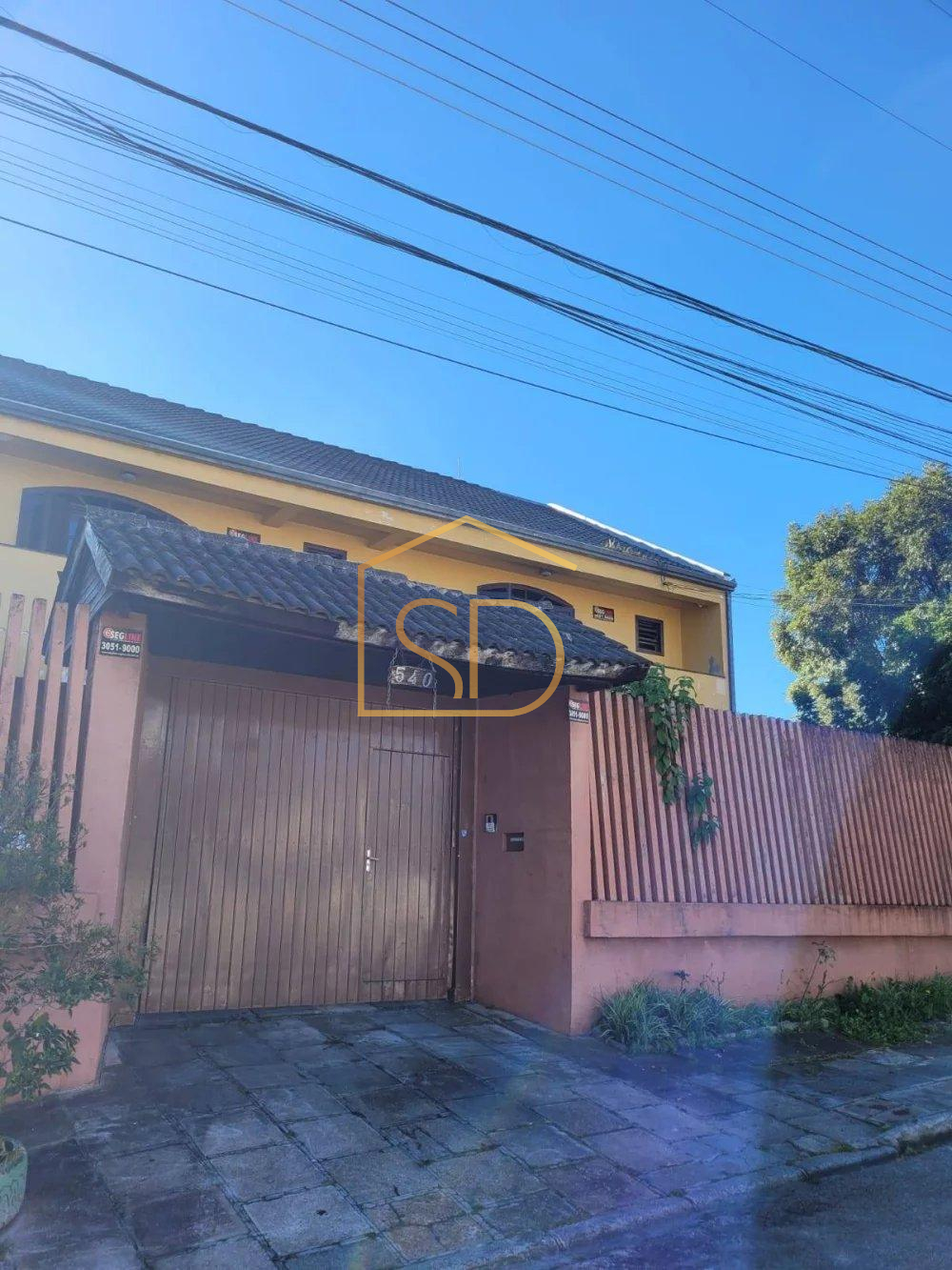 Excelente Sobrado com 4 quartos sendo 2 suítes, 200m², à venda em São José dos Pinhais, Aristocrata - ROBERTO D. ABADIE Consultor de Imóveis