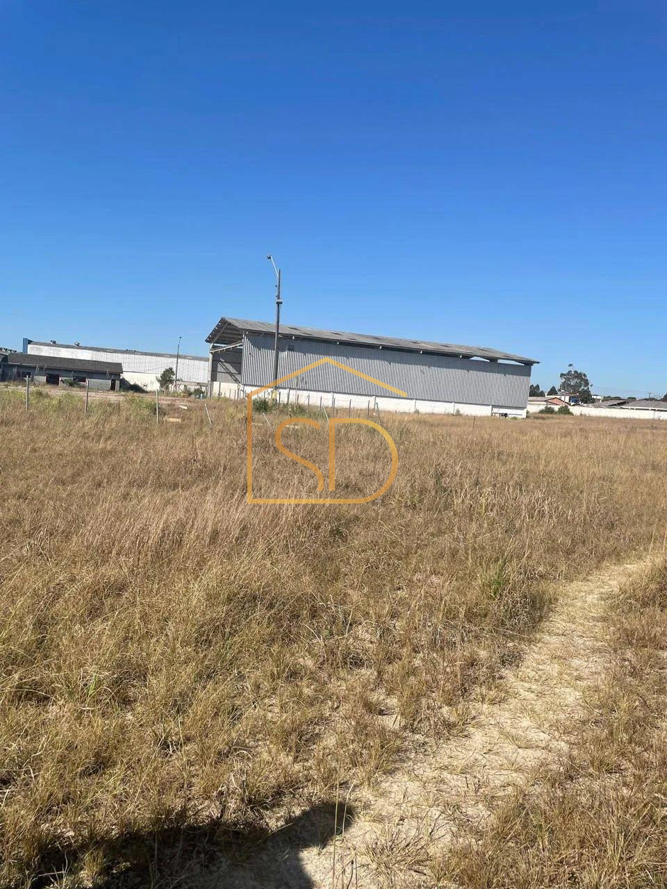 Galpão com Guarita e casa anexa, à venda em São José dos Pinhais, Roseira de São Sebastião - ROBERTO D. ABADIE Consultor de Imóveis