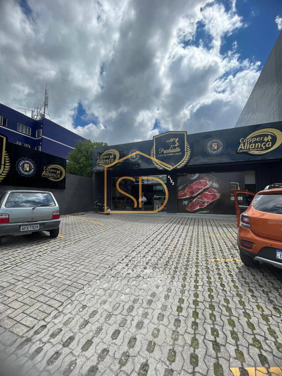 Excelente Ponto comercial com 200m² à venda para Investimento em São José dos Pinhais, Afonso Pena - ROBERTO D. ABADIE Consultor de Imóveis