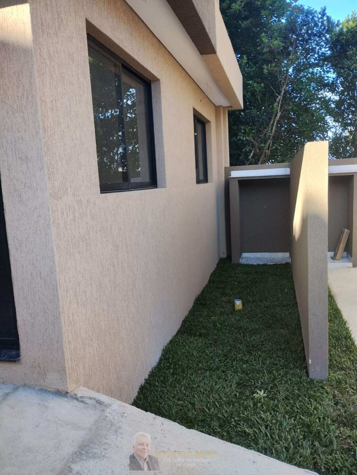 Sobrado à venda, no CONDOMINIO MARCILIO DIAZ 1363,  em Curitiba, Bairro Alto, com 3 quartos, 112m² - ROBERTO D. ABADIE Consultor de Imóveis