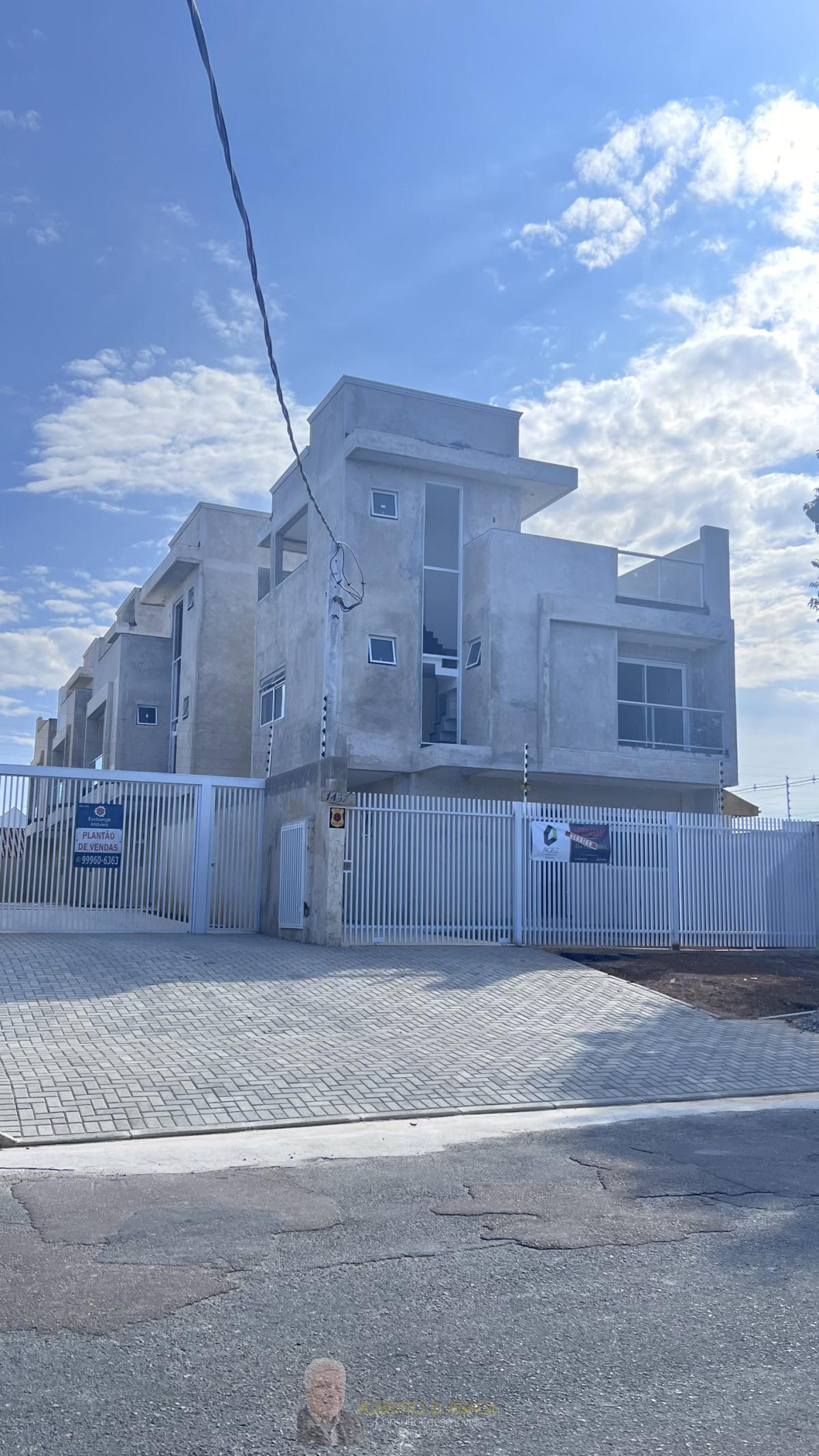 Sobrado Novo em condomínio com 3 quartos 1 suíte, 123,94m², à venda em Curitiba, Bairro Alto - ROBERTO D. ABADIE Consultor de Imóveis