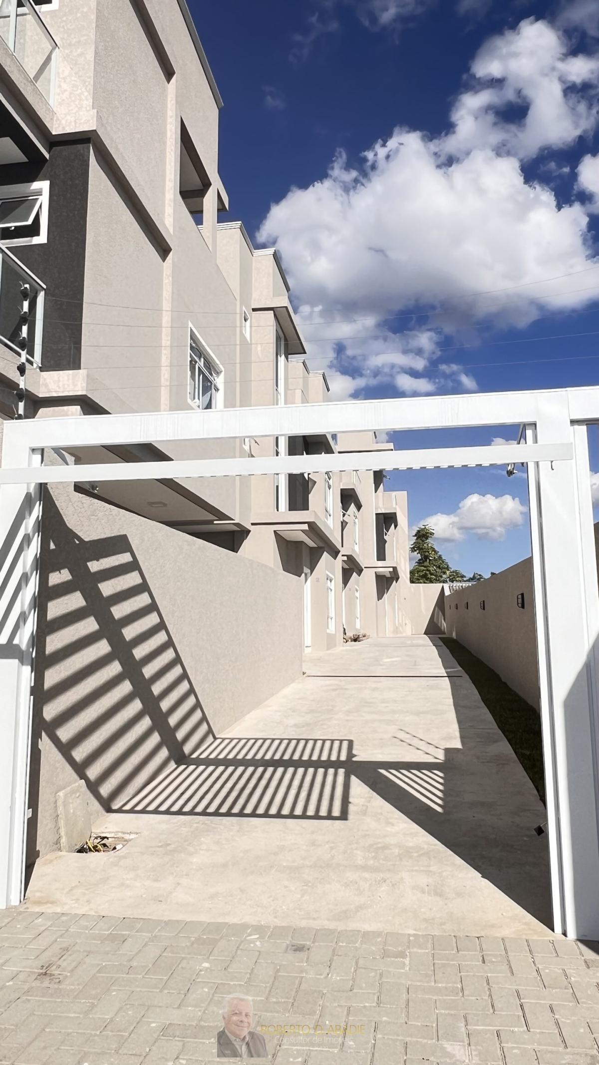 Maravilhoso Sobrado em condomínio com 3 quartos 1 suíte, 110,22m², à venda em Curitiba, Boqueirão - ROBERTO D. ABADIE Consultor de Imóveis