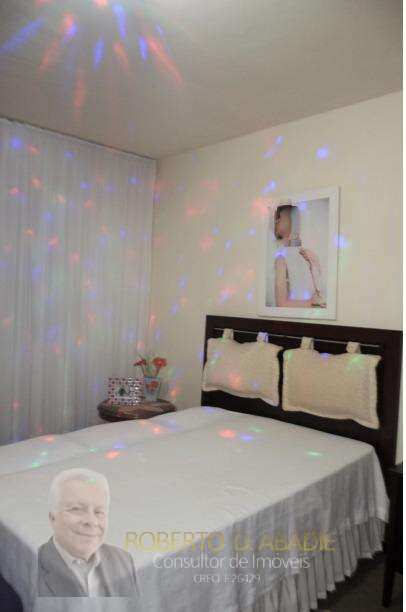 Terreno à venda em Curitiba, São João, com 3 quartos, 852m² - ROBERTO D. ABADIE Consultor de Imóveis